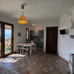 Laura Tanca Piras * Nebida